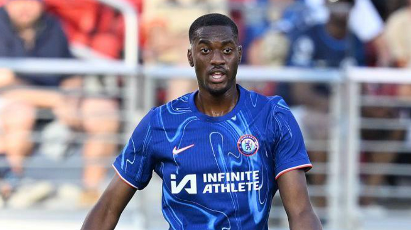 sai-lam-dang-quen-cua-adarabioyo-diem-tru-hiem-hoi-trong-dem-thang-hoa-cua-chelsea