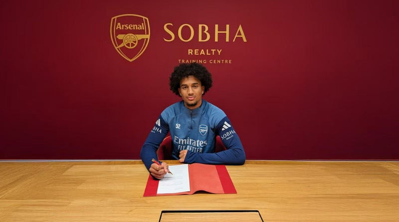 nong-arsenal-dau-tu-dai-han-voi-trung-ve-tuoi-teen-tu-stoke-city